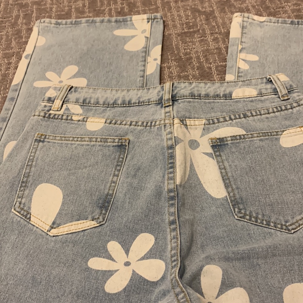 Jeans - Picture 4 of 4
